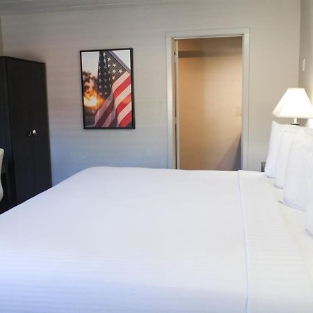 Americana Modern Hotel Redding Exterior photo