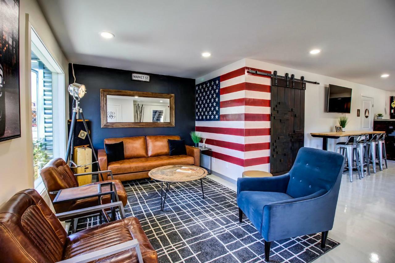 Americana Modern Hotel Redding Exterior photo